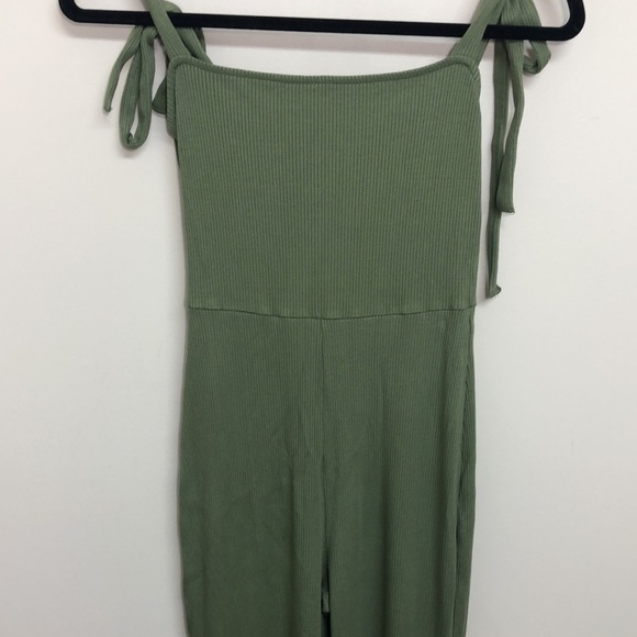 Urban Outfitters Erin Ribbed Tie Shoulder Jumpsuit Green Small - Picture 5 of 9